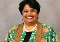 Mirella Almeida secretaria Amupe